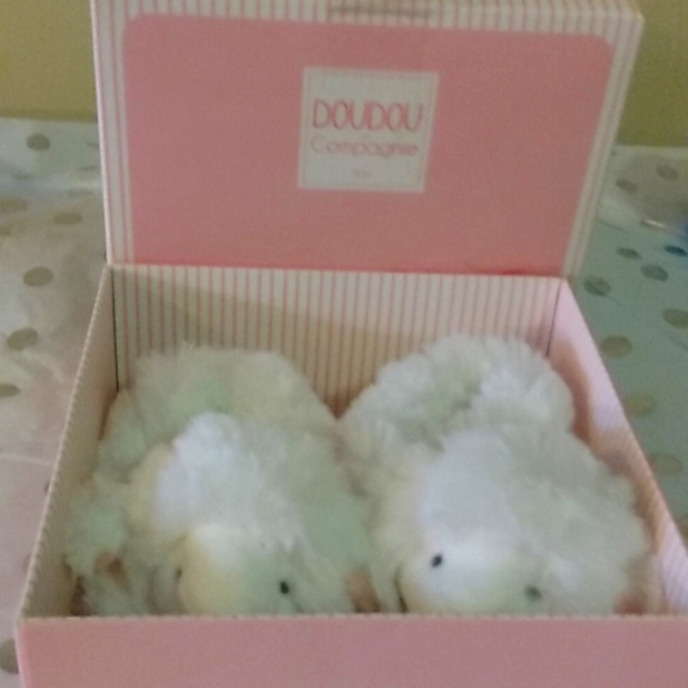 Newborn girl baby slippers by DOU DOU